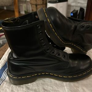 Dr. Martens AirWalk The Original black leather